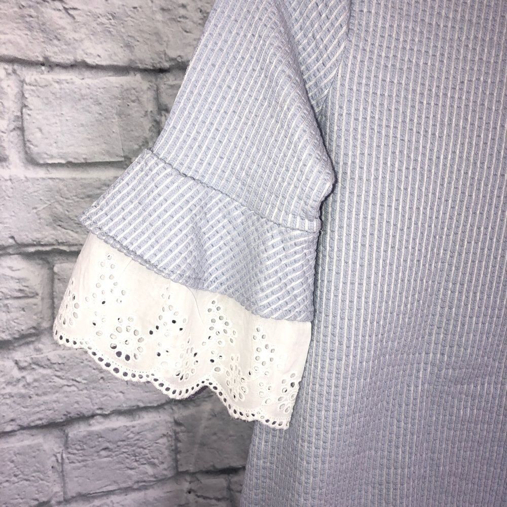 Elle soft cotton blend 3/4 ruffle sleeve ribbed top light blue/white sz XS - Picture 3 of 5